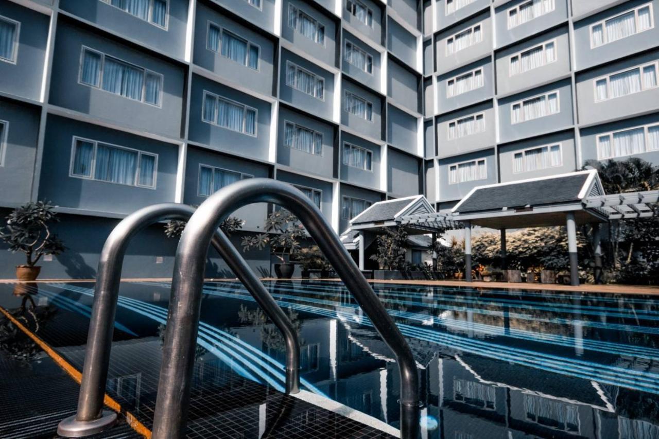 Hotel Witz Bangkok Ramkhamhaeng Exterior foto