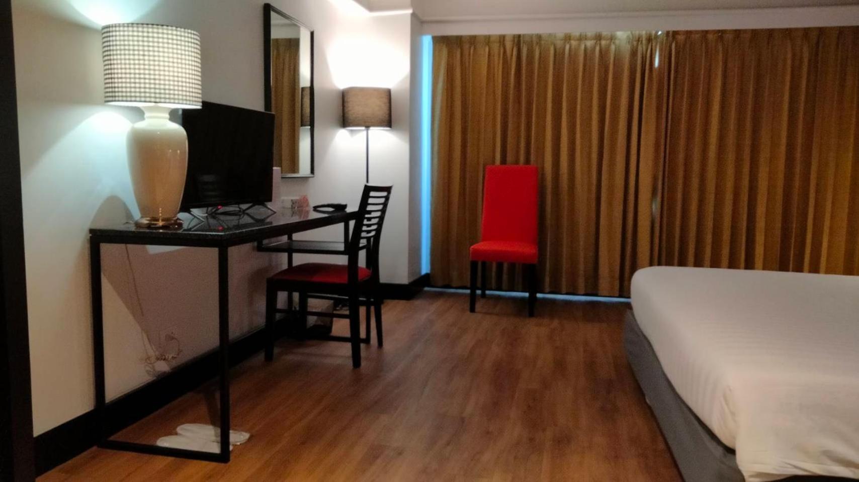 Hotel Witz Bangkok Ramkhamhaeng Exterior foto