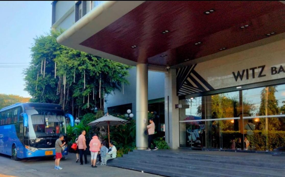 Hotel Witz Bangkok Ramkhamhaeng Exterior foto