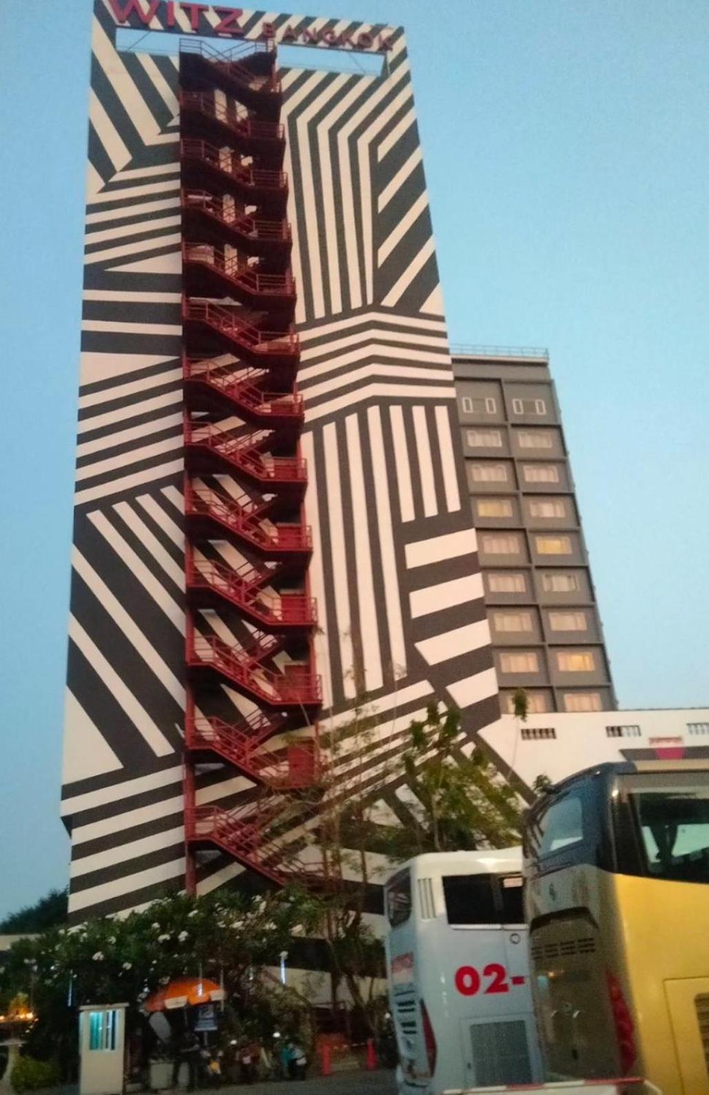 Hotel Witz Bangkok Ramkhamhaeng Exterior foto