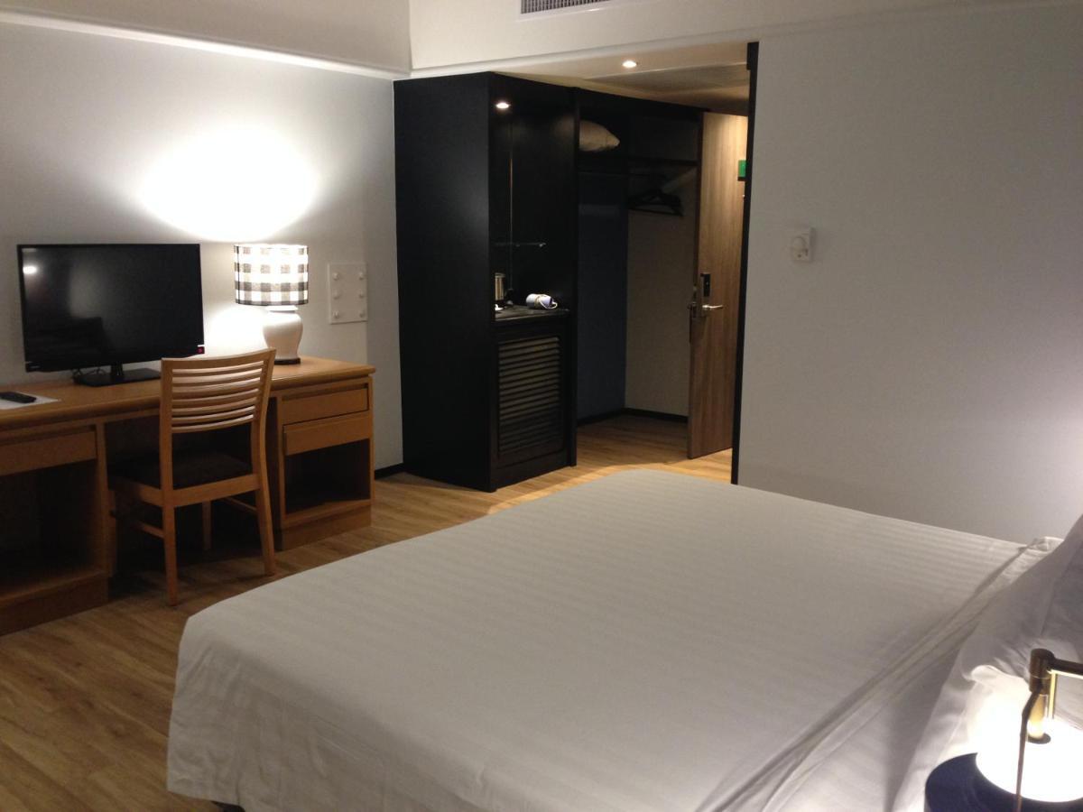 Hotel Witz Bangkok Ramkhamhaeng Exterior foto