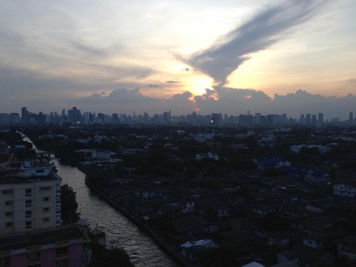 Hotel Witz Bangkok Ramkhamhaeng Exterior foto